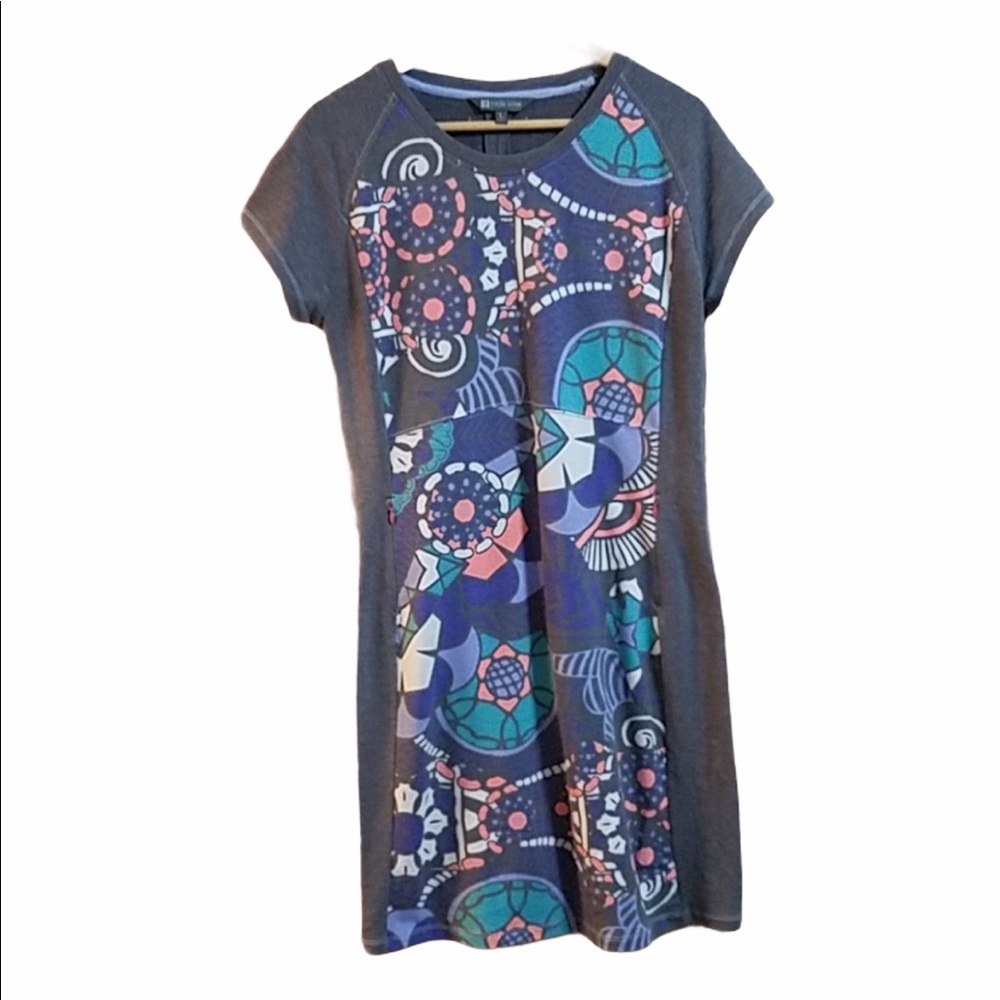 Title Nine Gidget Activewear Dress. Size Large